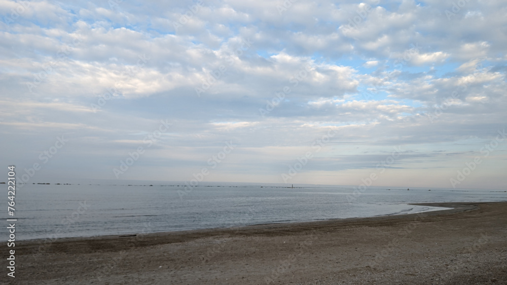 Il mare in Primavera nelle Marche Il mare in Primavera nelle Marche