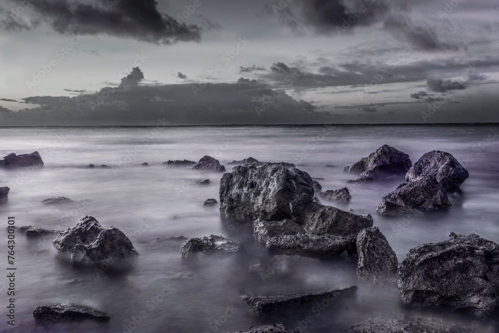 Obraz premium Stones in horizon