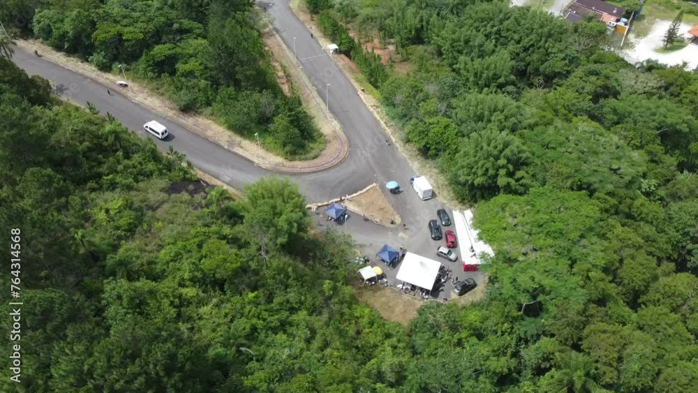 Skate Downhill Morro Lagoa Conceicao Aventura Esporte Radical Descida Velocidade Desafio Emoção Adrenalina Curvas Técnica Habilidades Manobras Radicalidade Ruas Atletas Asfalto Velocidade Skate Downhill Morro Lagoa Conceicao Aventura Esporte Radical Descida Velocidade Desafio Emoção Adrenalina Curvas Técnica Habilidades Manobras Radicalidade Ruas Atletas Asfalto Velocidade