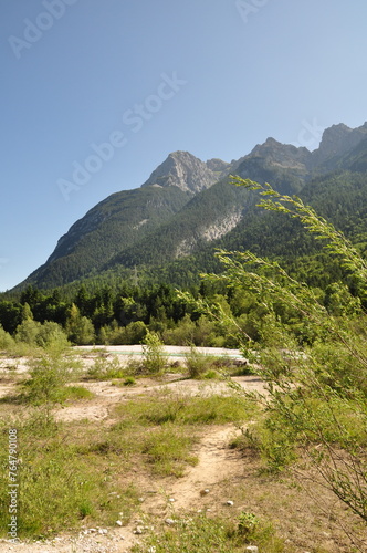 Wanderung an der Isar bei Mittenwald photo