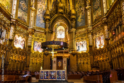 Obraz na płótnie Interior of the Montserrat Basilic in Catalonia Spain w salonie