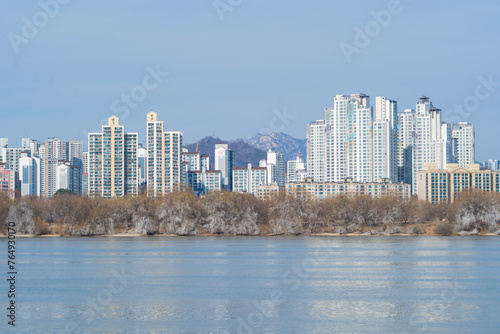 Canvas Print Seoul Downtown with river lake skyline, South Korea
