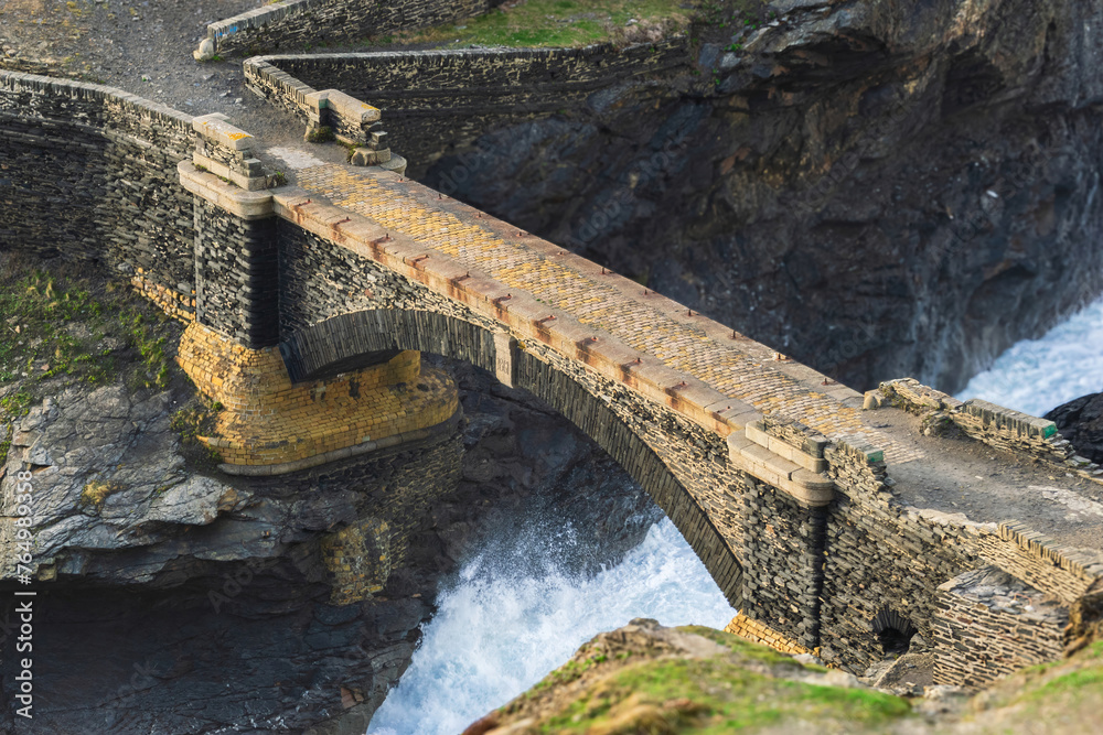 Fototapeta premium old bridge over the gorge