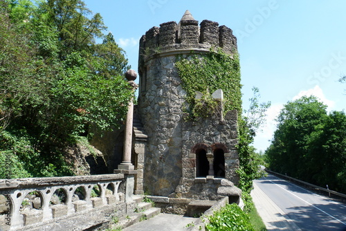 Mittelalterliche Fantasieburg im Garten der Roseburg bei Ballenstedt in Sachsen-Anhalt photo