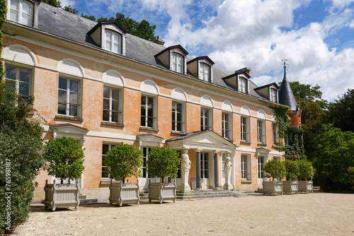 Chateaubriand House in the Valle-aux-loups - Chatenay-Malabry, France
