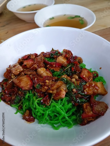 Green noodles with Stir-fried chicken with basil