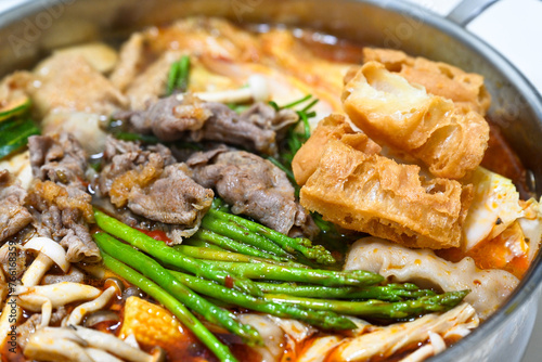 Delicious Taiwanese Beef Brush Hot Pot