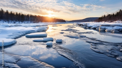 Spring ice drift on the Ussuri river. © Zie