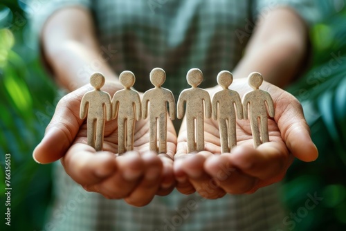 Citizen service concept aims to improve online government systems for efficient public sector management.