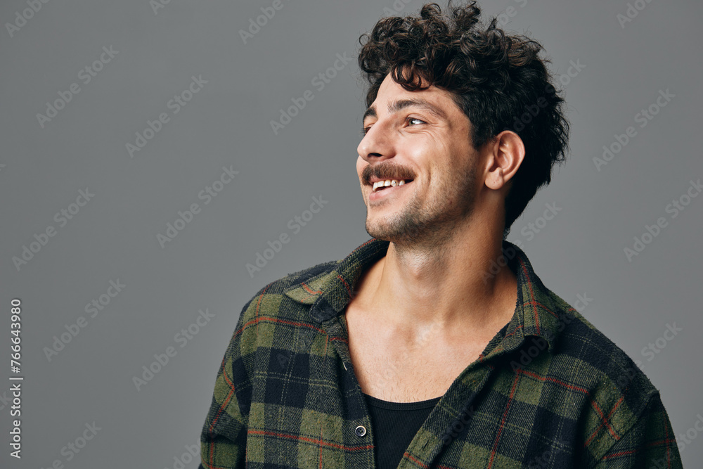 Obraz premium Man shirt face hipster trendy expression happy copyspace smile fashion gesture standing portrait handsome