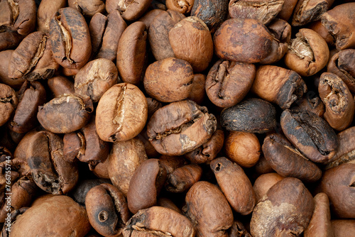 a vey bad quality of roasted coffee beans