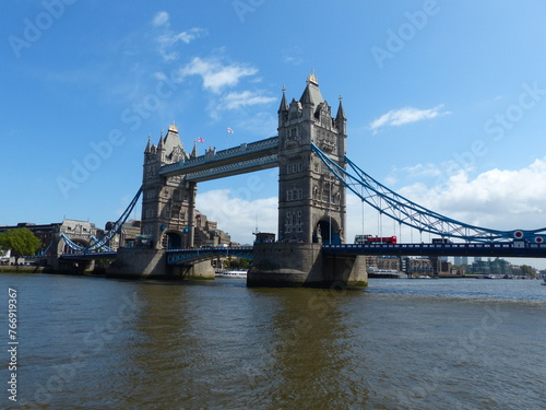 Tower bridge Pont Tamise Londres