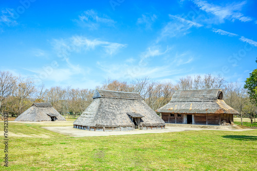 春の平塚川添遺跡　福岡県朝倉市　Hiratsuka Kawazoe ruins in spring. Fukuoka Pref, Asakura City. photo