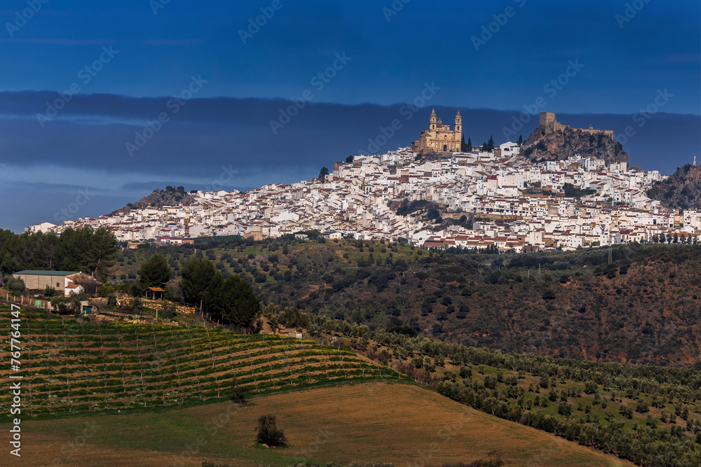 Olvera, Andalusien, Spanien, Burg und Kirche Iglesia Mayor Parroquial y ...