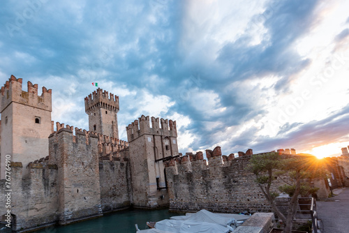 Obraz na płótnie Sirmione, lago di garda, lugana, Brescia, lombardia, italia, w salonie