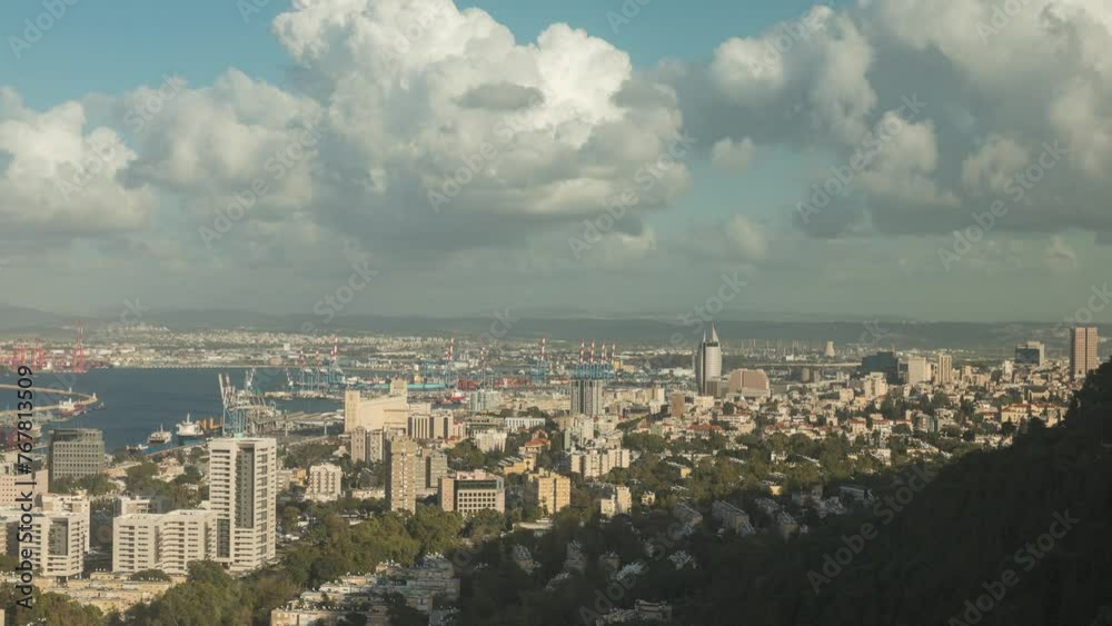 The cityscape of Haifa, Israel, time lapse
The cityscape of Haifa, Israel, time lapse