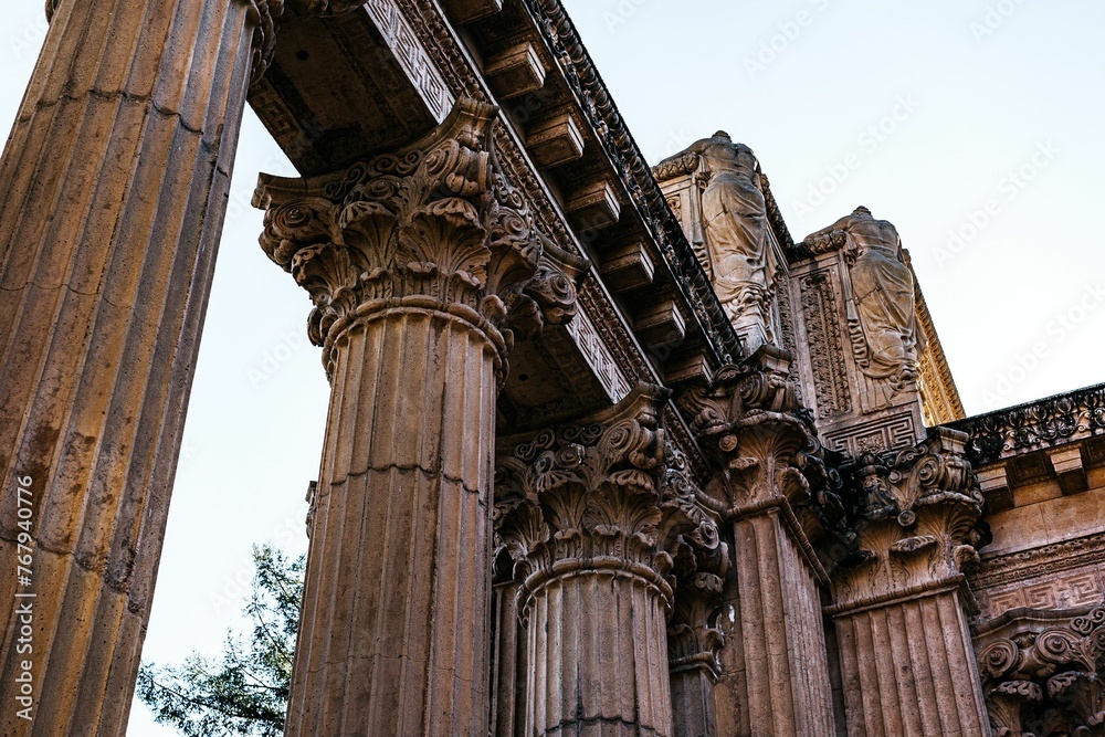 Φωτογραφία Low angle shot of unique architectural of the Palace of Fine Arts in San Francis