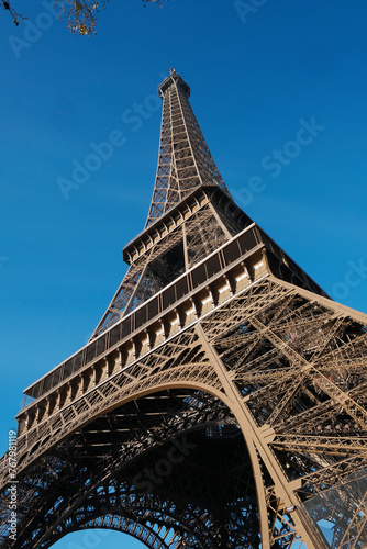 eiffel tower city
