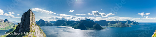 Berggipfel Segla auf Senja in Norwegen