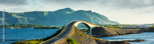 Storseisundbrücke an der Atlantikstrasse in Norwegen