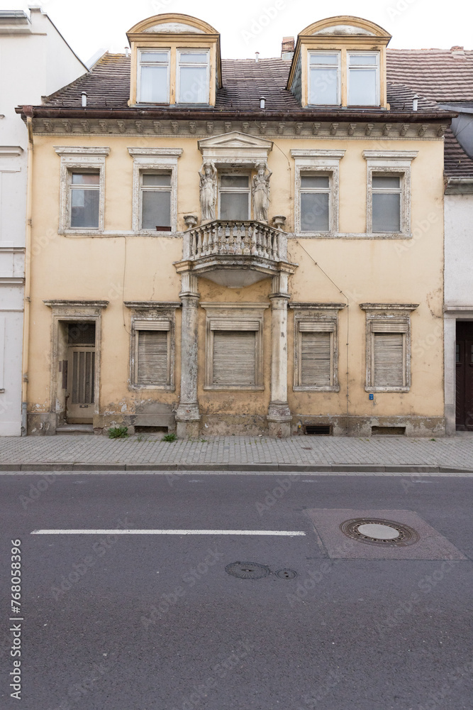 Altes Haus im sehr schlechten Zustand, Deutschland Altes Haus im sehr schlechten Zustand, Deutschland