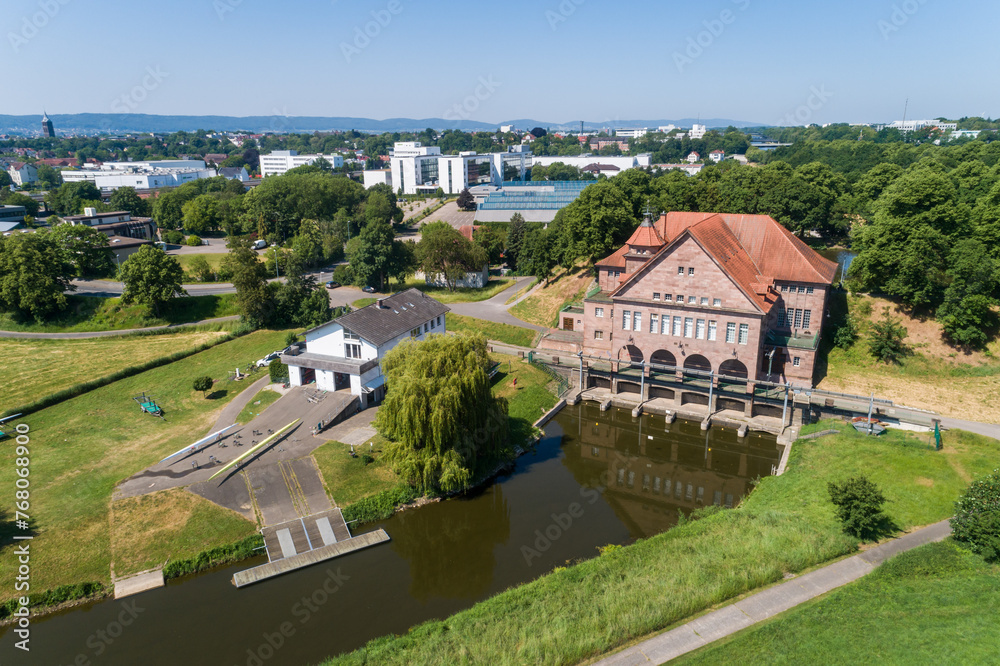 Obraz premium Sehenswürdigkeit Wasserstraßenkreuz, Minden, Deutschland