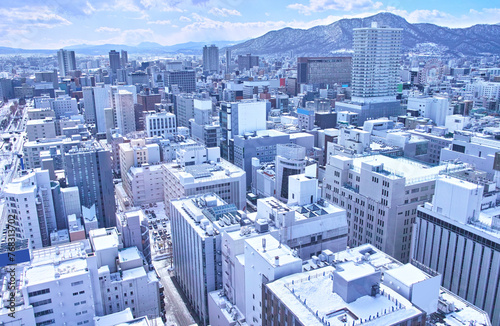 冬の北海道札幌市、さっぽろテレビ塔から見た南西方向のすすきの中心街の街並み
