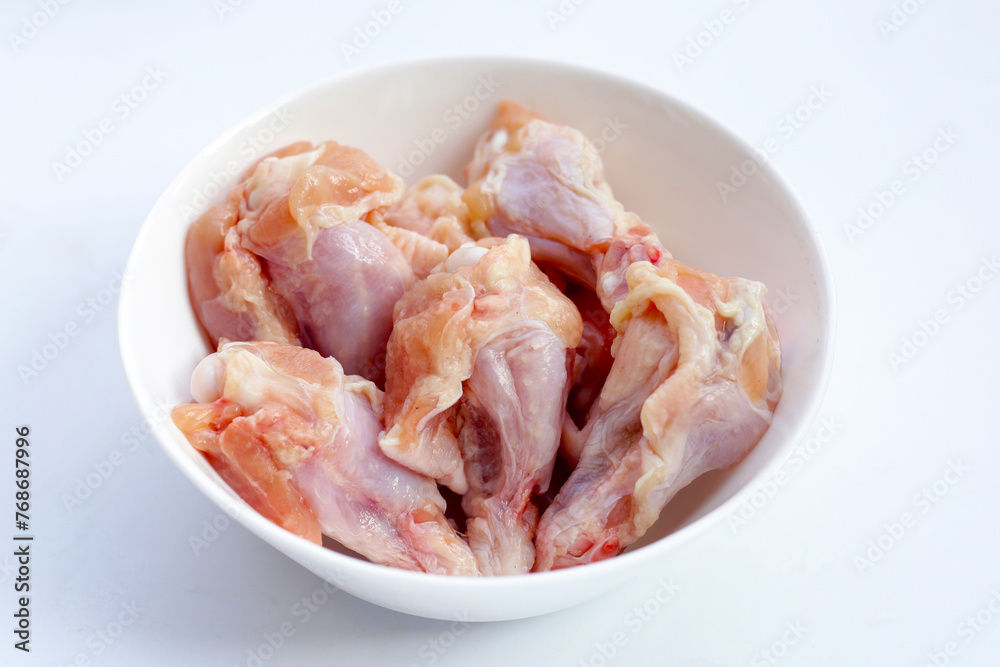 Fresh raw chicken wings (wingstick)