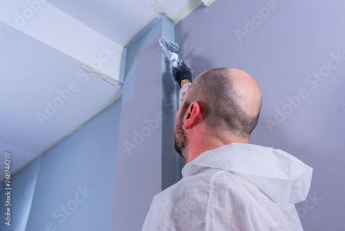 Photos Creative Renewal: Painting the Details