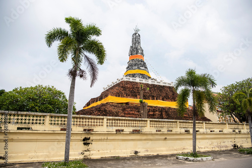 THAILAND NAKHON PATHOM WAT PHRA PRATHON CHEDI photo