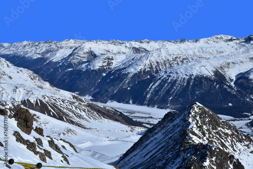 Vallée de Saint-Moritz en hiver. Suisse