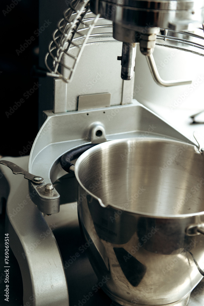 a technique for mixing flour with water to make dough