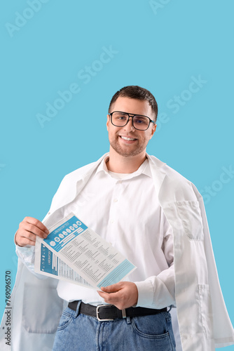 Male scientist with laborat...