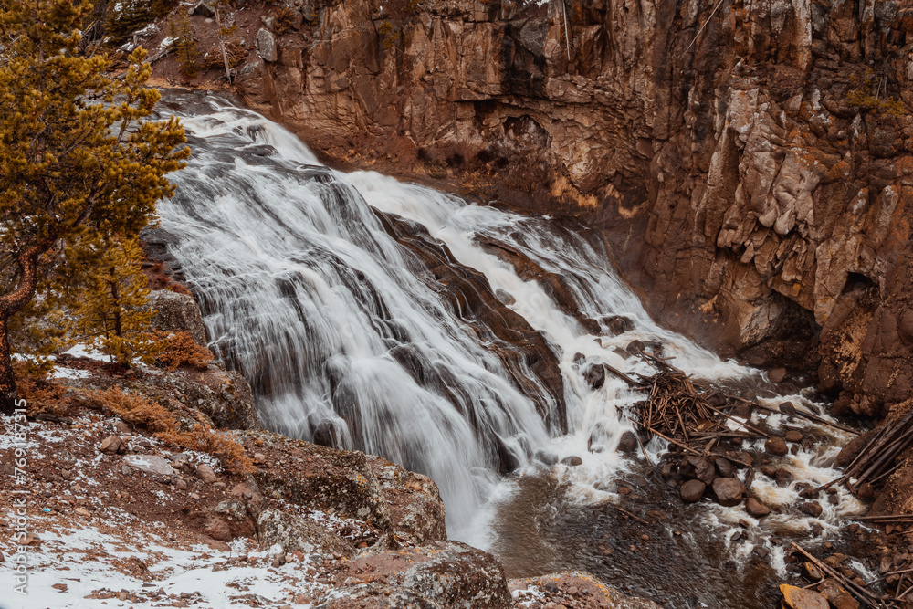 Obraz premium Yellowstone national park landscape pictures