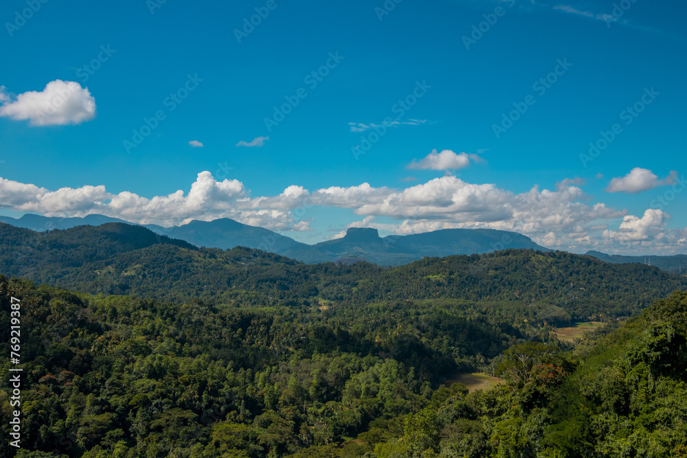 The breathtaking views of Sri Lankan nature The breathtaking views of Sri Lankan nature
