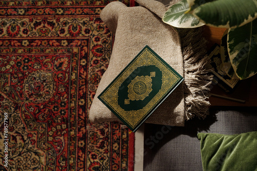 Canvas Print Quran Book In Majilis Room