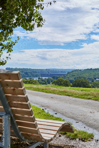 Blick auf die Möhnetalsperre, Möhnesee Günne, Kreis Soest, NRW, Deutschland, 2023 