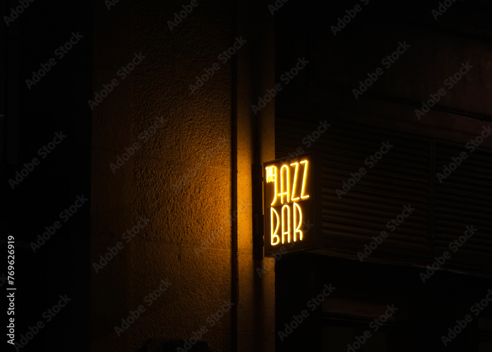 Εκτύπωση καμβά late night