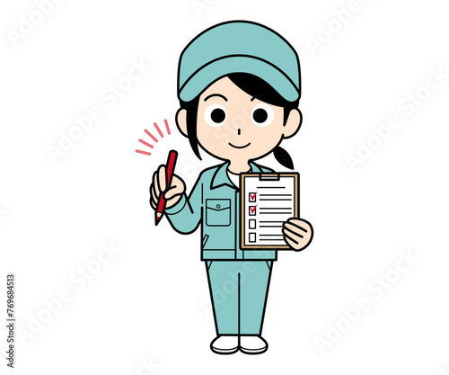 チェックリストに記入する作業員の女性