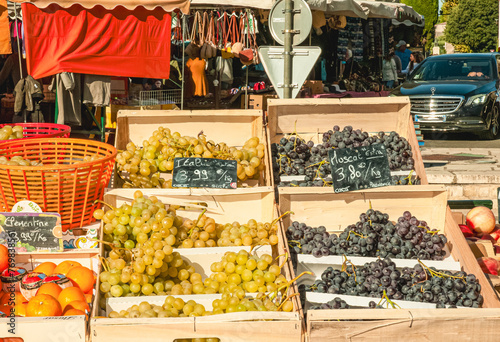 top view, medium distance of, freshly picked, ripe, green and red grapes, for sale at french farmers market, St Remy, France