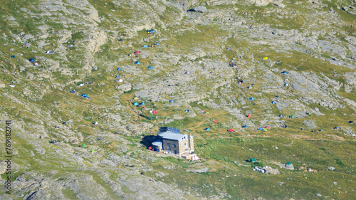 Mountain Refuge Góriz: Camping in the Pyrenees	