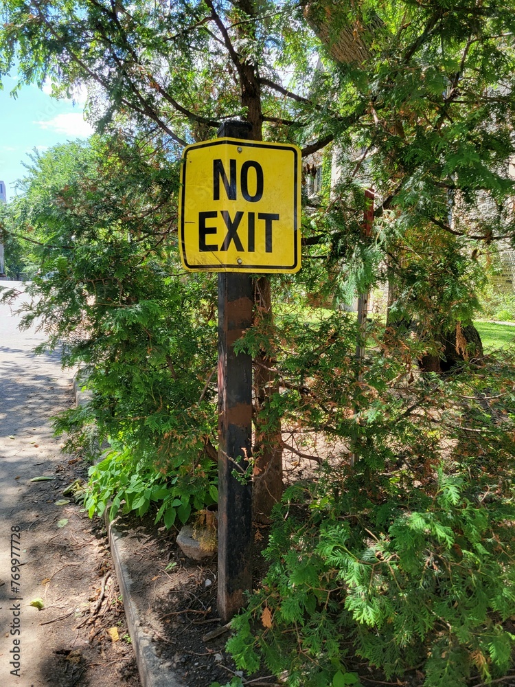 Road sign no exit