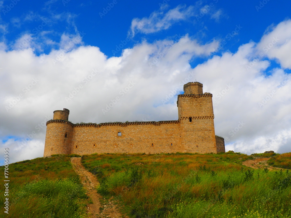 Barcience Castle, a medieval stone fortress in the Province of Toledo. Barcience Castle, a medieval stone fortress in the Province of Toledo.