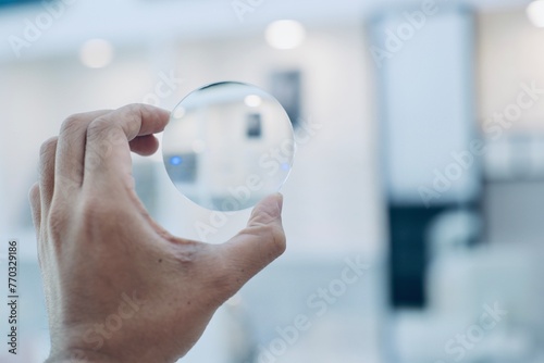 Eyeglasses lense