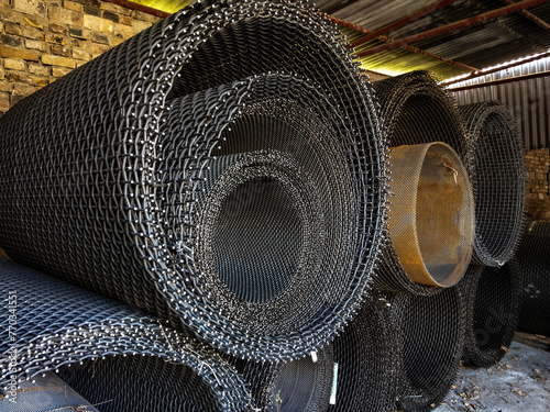 Obraz na płótnie Metal wire mesh at a factory w salonie