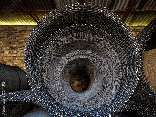 Obraz na płótnie Metal wire mesh at a factory w salonie