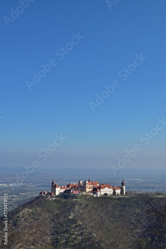 Blick an Stift Göttweig vom Waxenberg, vertikal photo