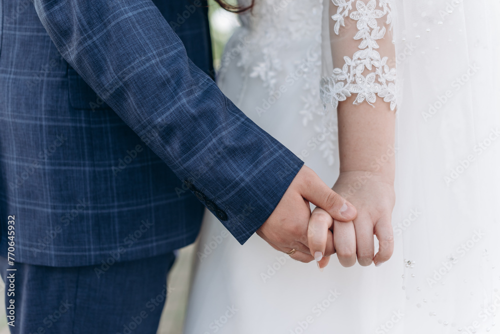 couple holding hands