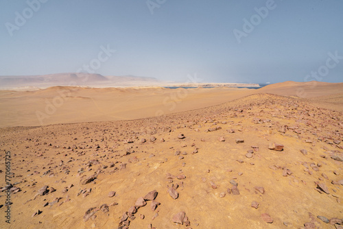 Fototapeta Naklejka Na Ścianę i Meble -  sand dunes in the desert