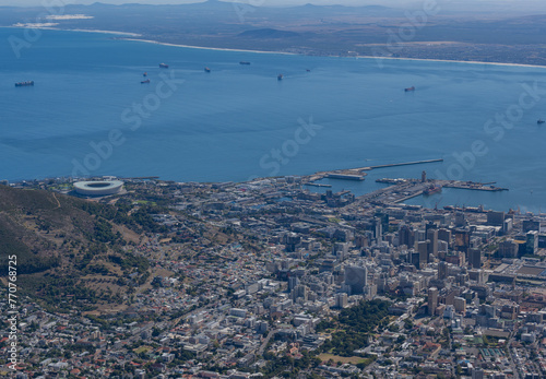 Luftbild Kapstadt und der Atlantischer Ozean aus der Luftperspektive Südafrika photo